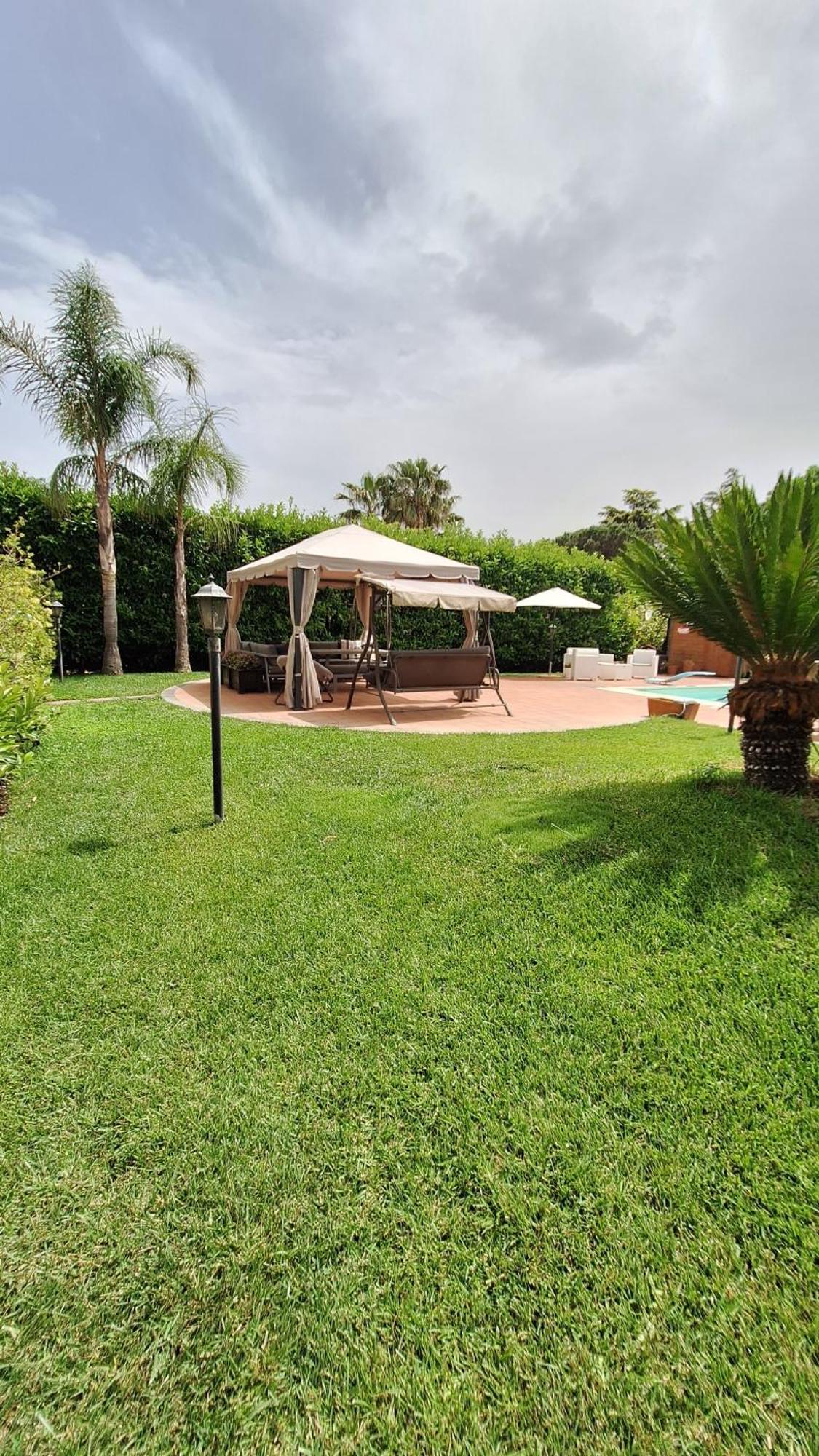 Casa Vacanza Villa Romano 니콜로시 외부 사진